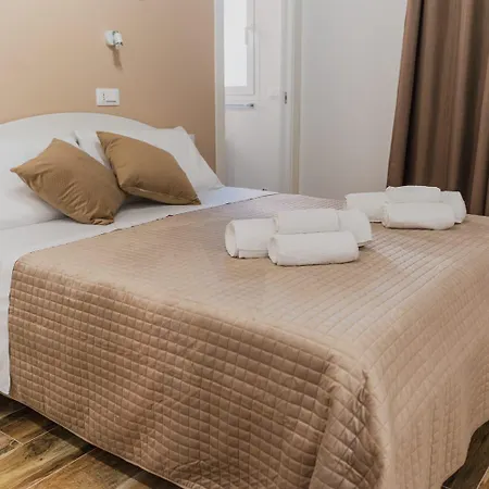Bed & Breakfast Della Stazione *